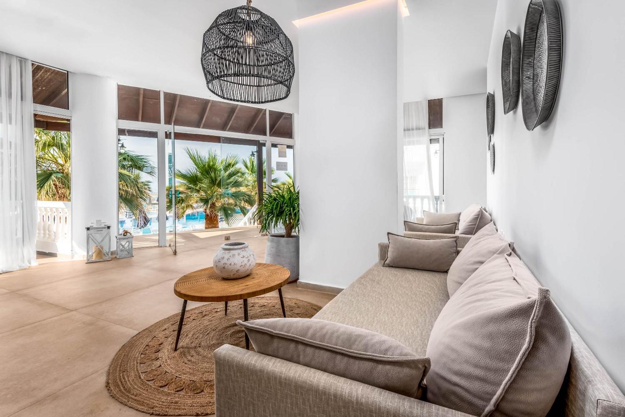 Elvita Beach Hotel Kiotari Ngoại thất bức ảnh