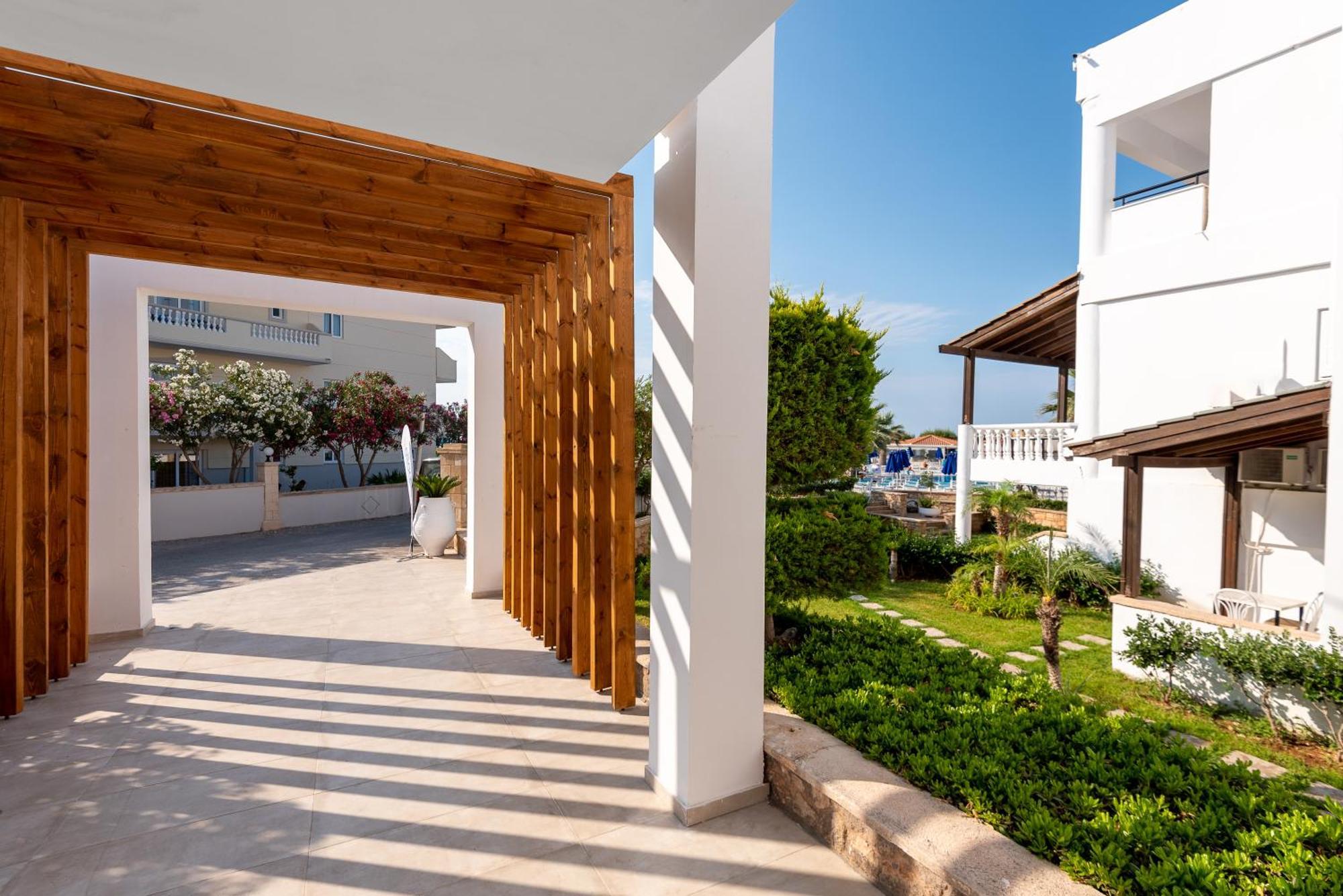 Elvita Beach Hotel Kiotari Ngoại thất bức ảnh