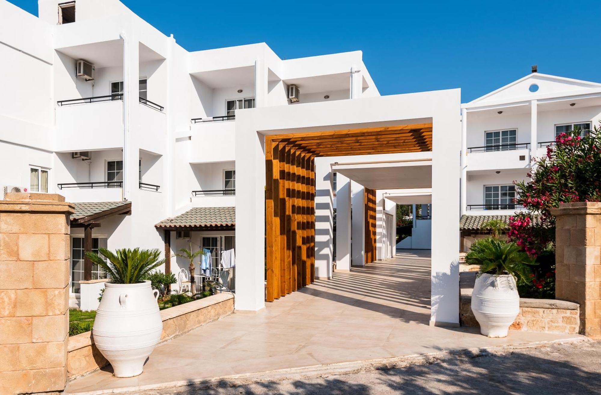 Elvita Beach Hotel Kiotari Ngoại thất bức ảnh